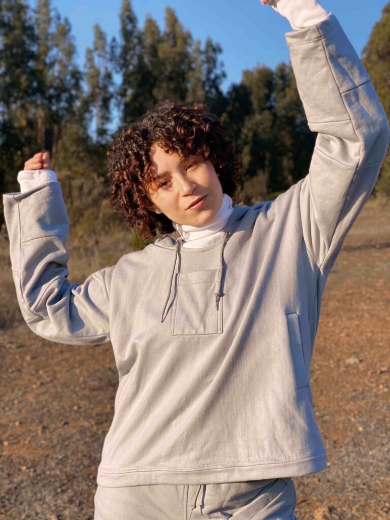 Capsula Vital Manifi Studio Valparaiso Hoodie